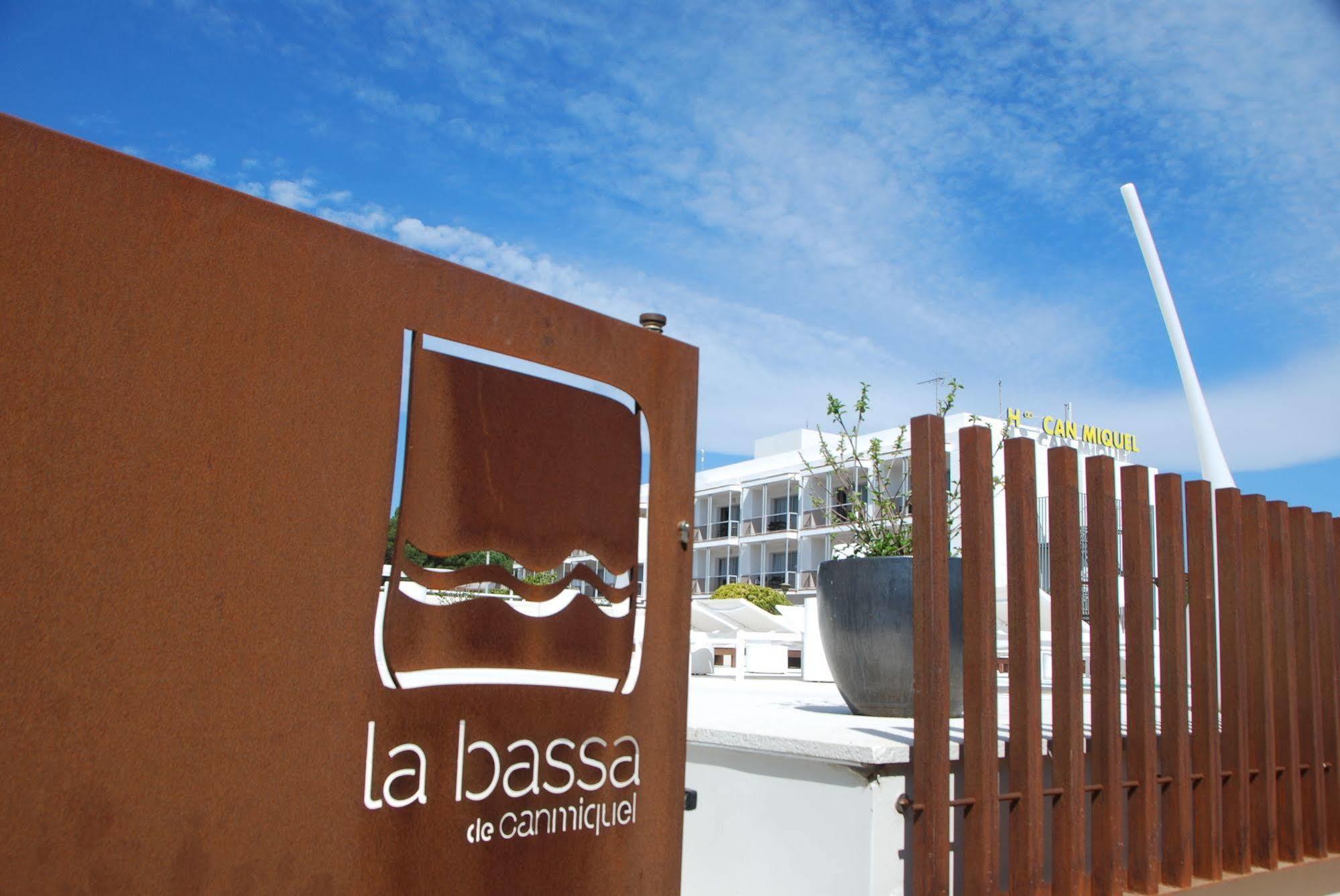 Can Miquel L'Escala Exterior photo